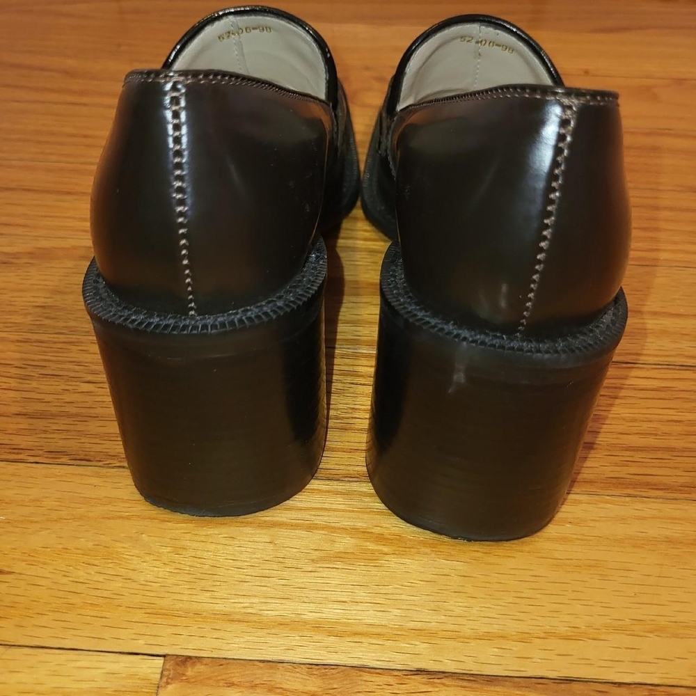 Kenneth Cole Reaction Black Loafers for Women - Picture 5 of 5